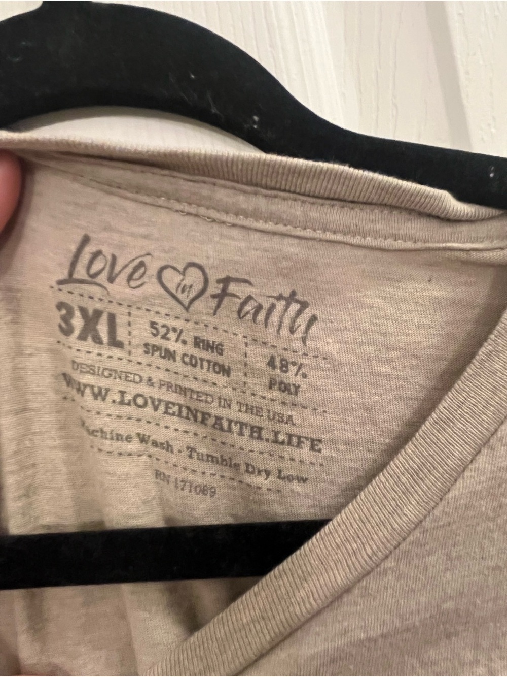 Women's 3XL Short Sleeve Graphic Tee - Beige - Picture 4 of 4
